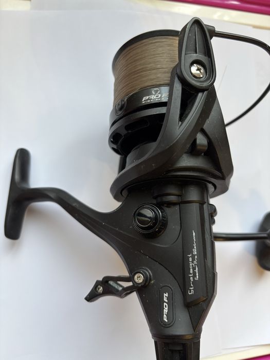 Multineta Pro Fl Strategist Feeder Pro &Baitrunner 8000