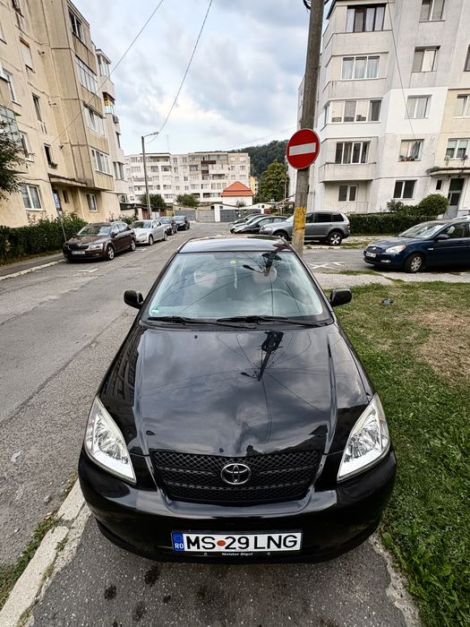 Toyota Corolla 1.6 Benzină