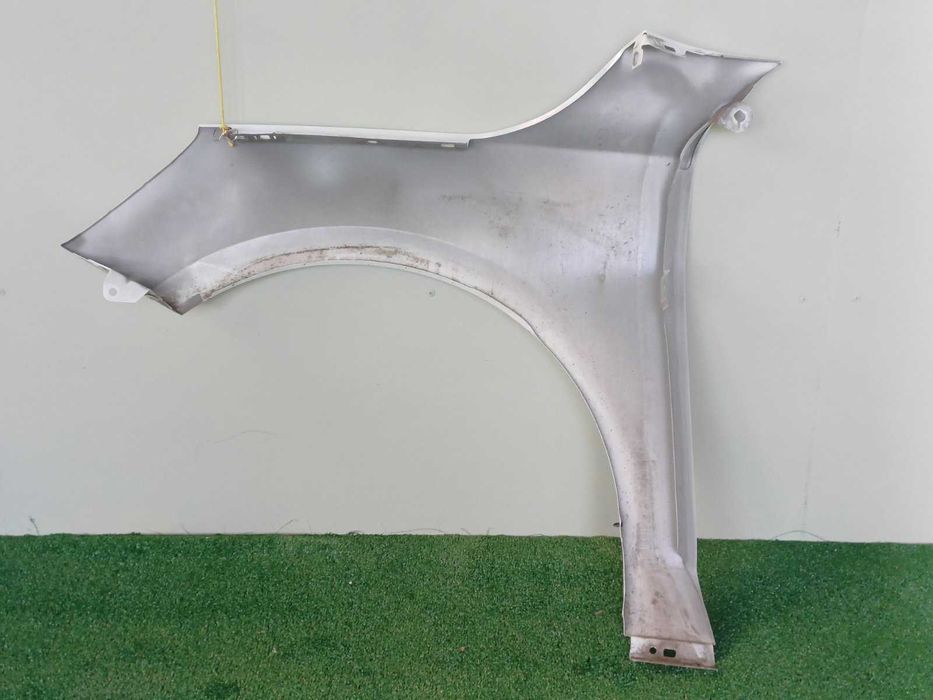 калник десен Ford Focus mk4 модел 2018-2024 г. #1004V