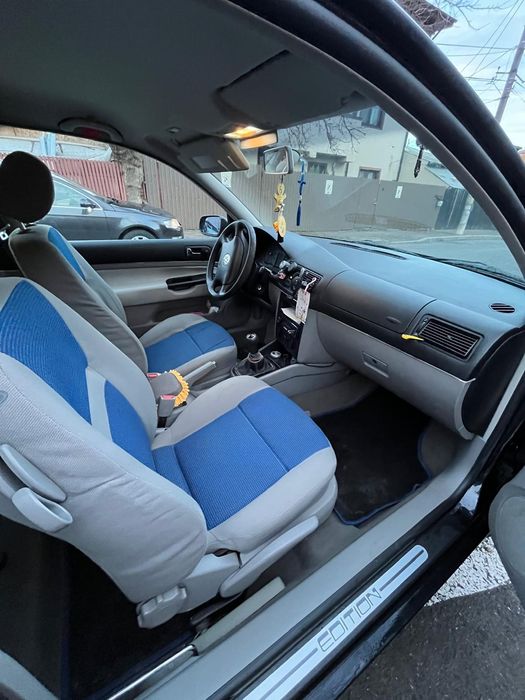 Vând golf 4 1.4 benzina