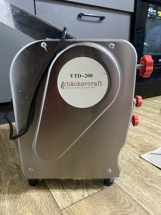 Тестораскаточная машина