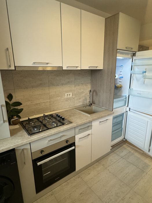 Inchidez apartament 2 cam, 2 bai Mamaia N,ZONA LIDL,str D7. 150m plaja