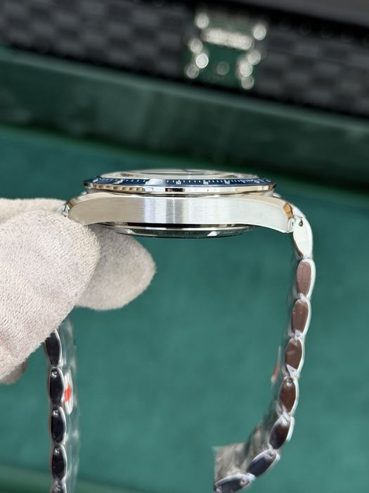Omega Speedmaster