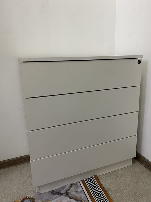 Продам комод маленький