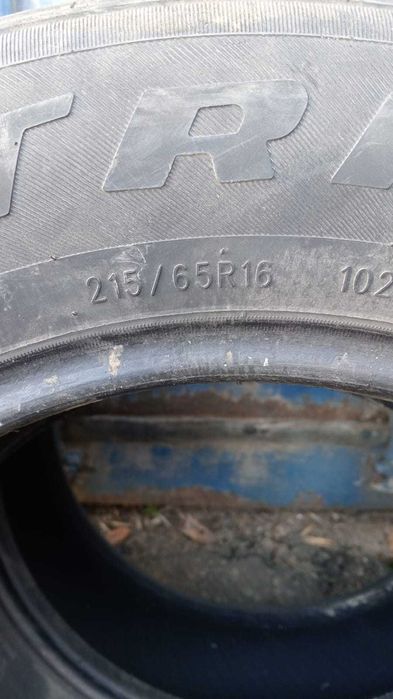 Продам летнюю резину 4шт.