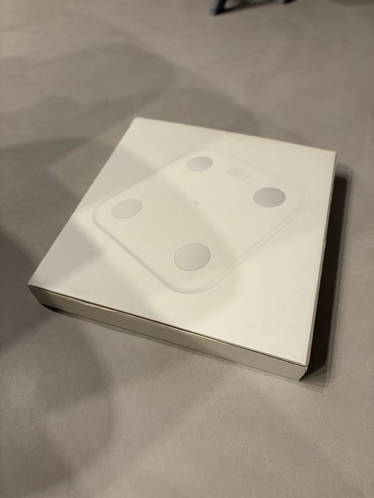 Напольные умные весы Xiaomi Body Composition Scale