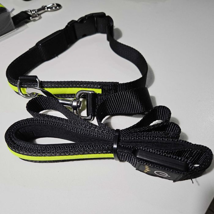 Светещи нашийник и повод