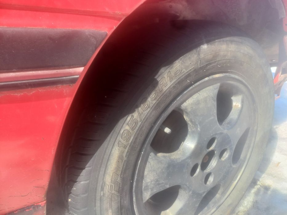 Титановые диски с резиной.