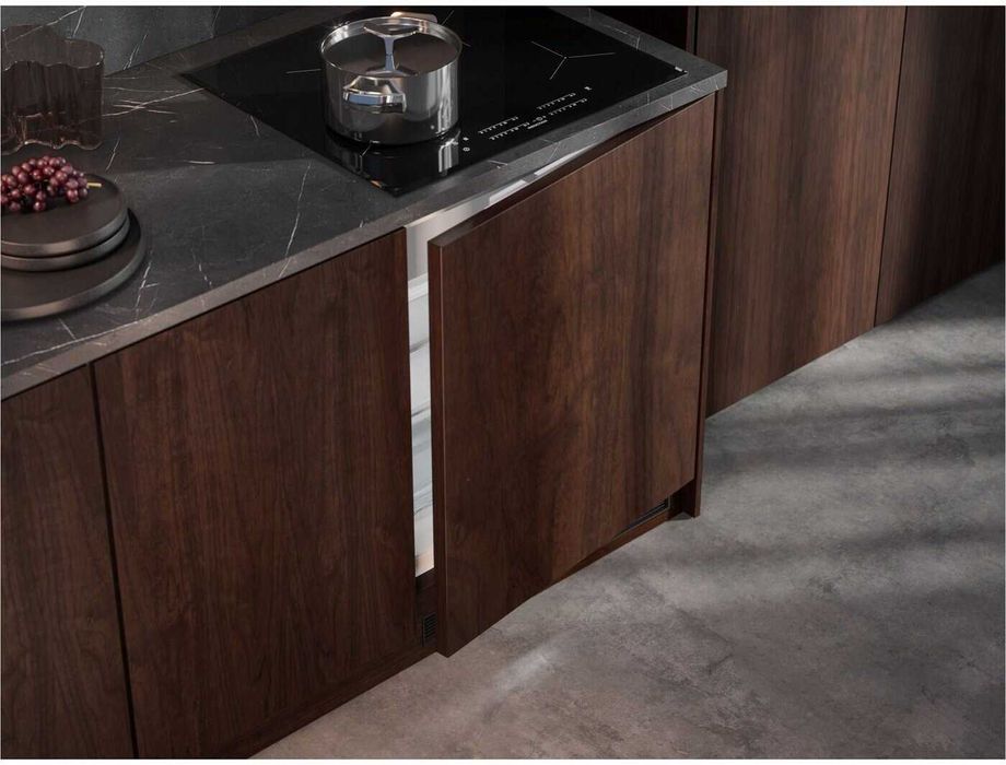 Хладилник за вграждане AEG 4*< 90cm OSF6I82EF