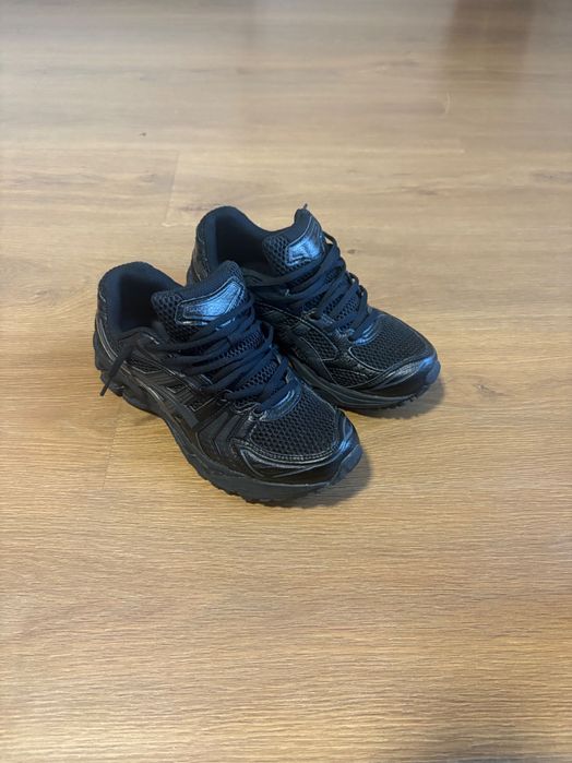 Asics Gel-Kayano 14