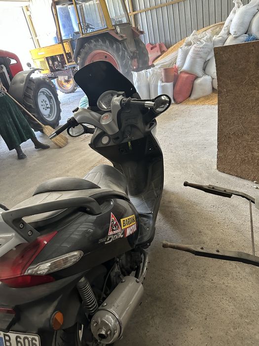 Скутер  Пинко малко масло гори и няма дукоменти