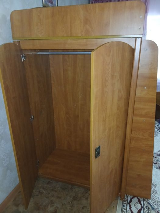 Продам  двухэтажный кровать