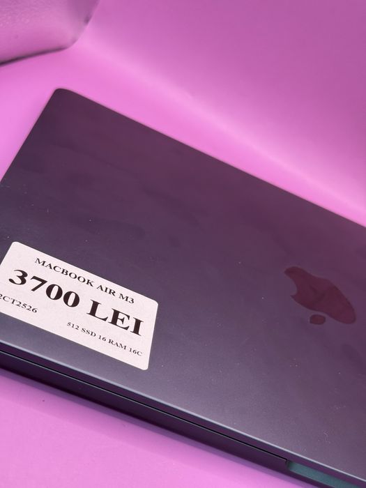 Macbook Air m3 •amanet matei crangasi•2CT2
