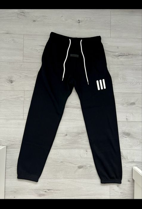 Pantaloni Essentials FOG x Adidas