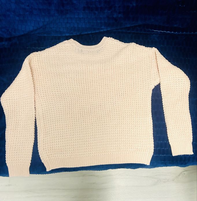 Set Pulovere groase alb si roz