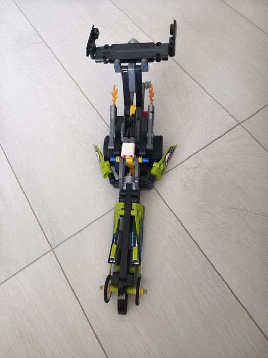 LEGO Technic Dragster 42103
