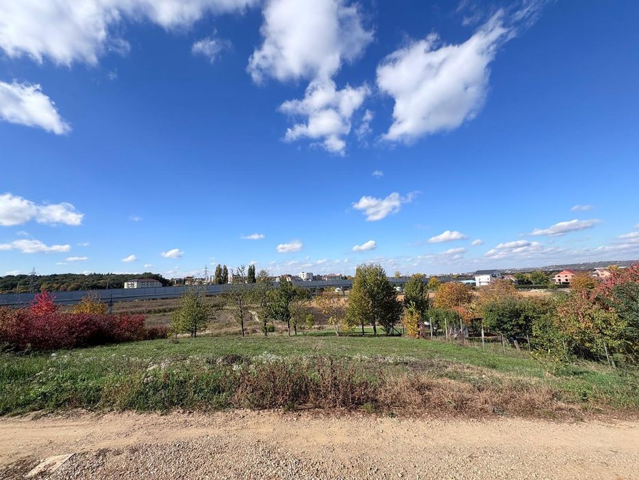 Vand teren intravilan 1144 mp in Baile 1 Mai