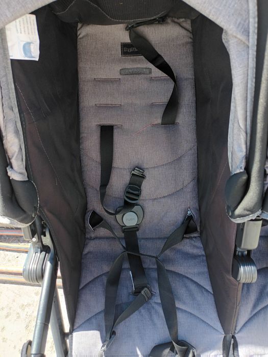 Количка за близнаци Peg Perego