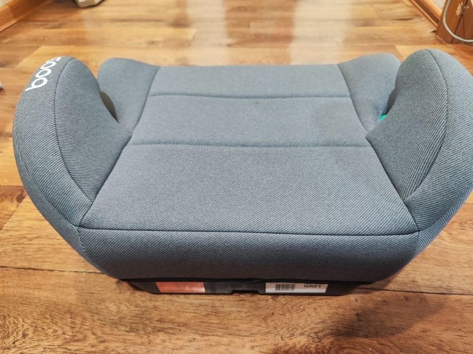 Продам Автокресло-бустер TOMIX "Boost"