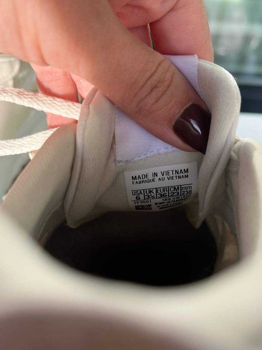 Сникърси Reebok в отлично състояние