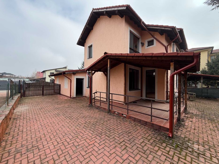 Casa de Vanzare 3 dormitoare Stefanesti Cartier Bratieni