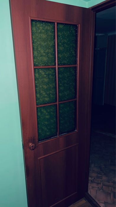 Продам двери в хорошем состоянии