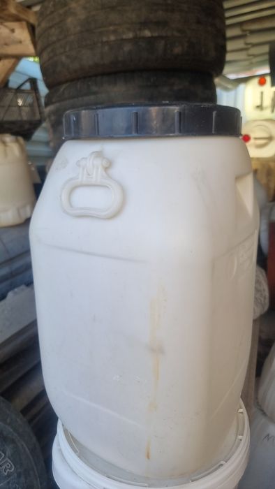 Продам конистор бочка