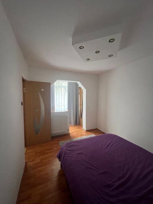 Vand apartament 2 camere
