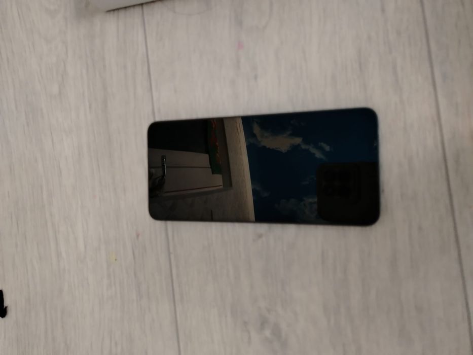 Продаю   телефон