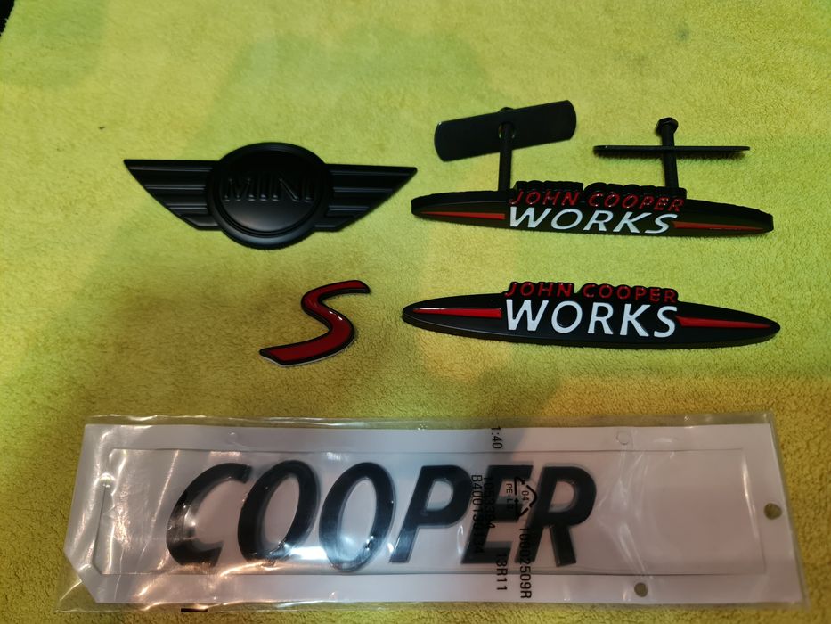 Черна емблема за Мини Купър Mini Cooper