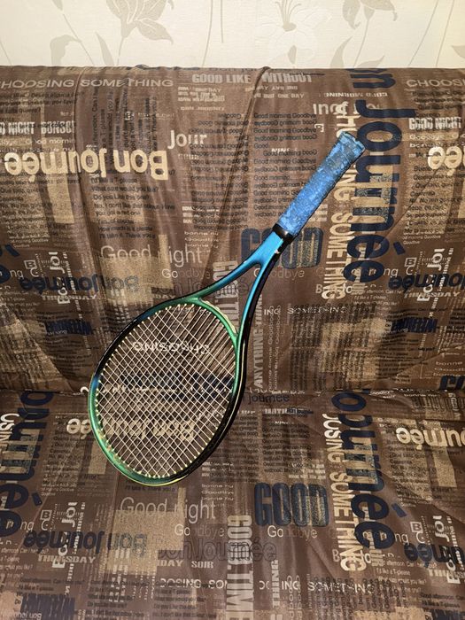 Ракетка для большого тенниса