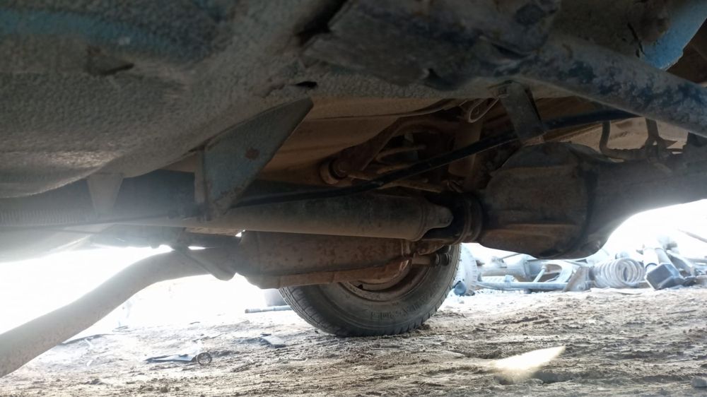 ВАЗ 2107 разбор Машина толық разборға берілді.