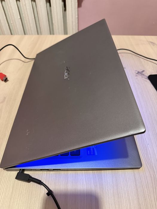 Продается ноутбук Aser