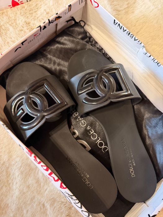 DOLCE GABBANA черни дамски чехли, размер 36