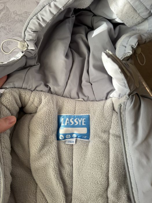 Продам детский зимний комбенизон