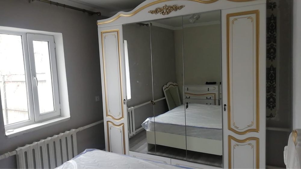 Спальная гарнитура