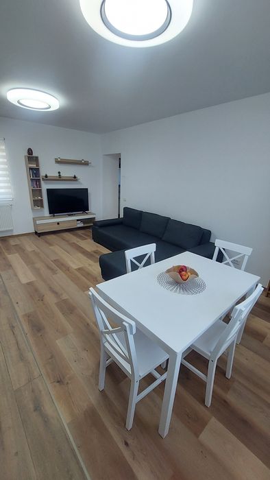 Apartament de inchiriat