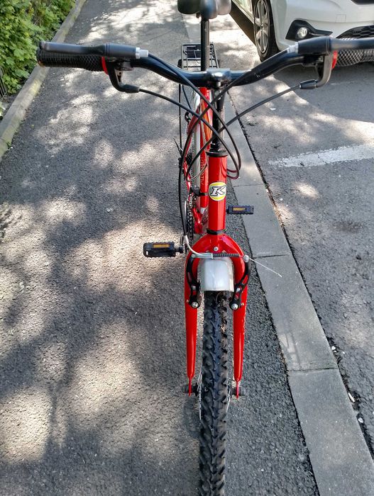 Bicicletă aproape nouă
