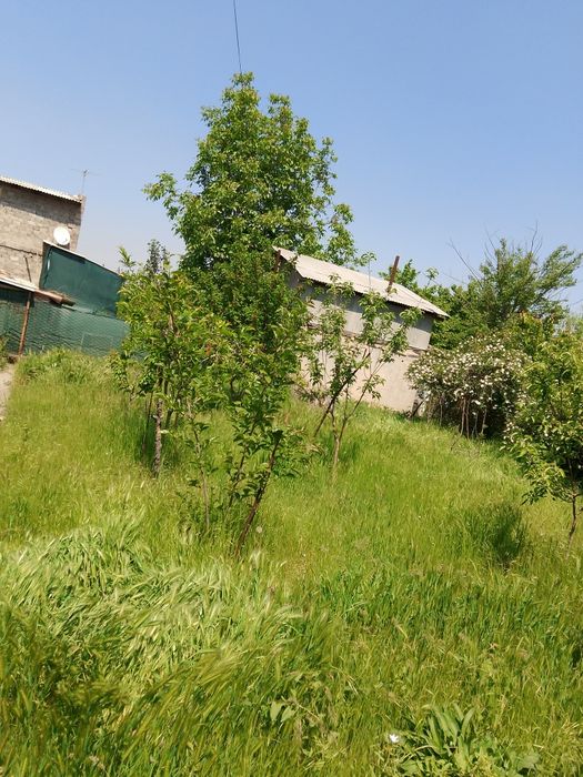 Продаётся дача 5.5 сот в районе "Ташаул" 22км от посто "куйлюкского"