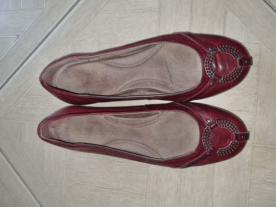 Pantofi balerini