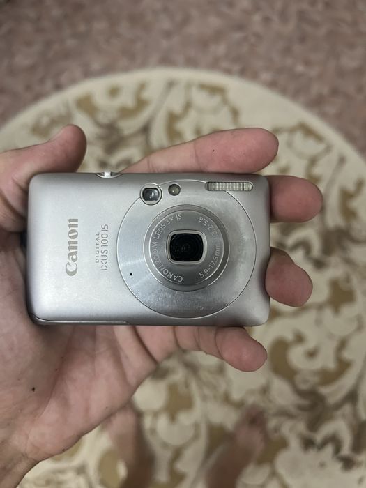 Canon Digital IXUS 100 IS