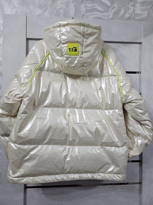 Пуховик для девочки, б/у , 10-12 лет.