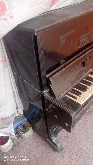 Пианино сотилади