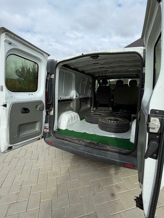 RENAULT Trafic 0 — imagine 5