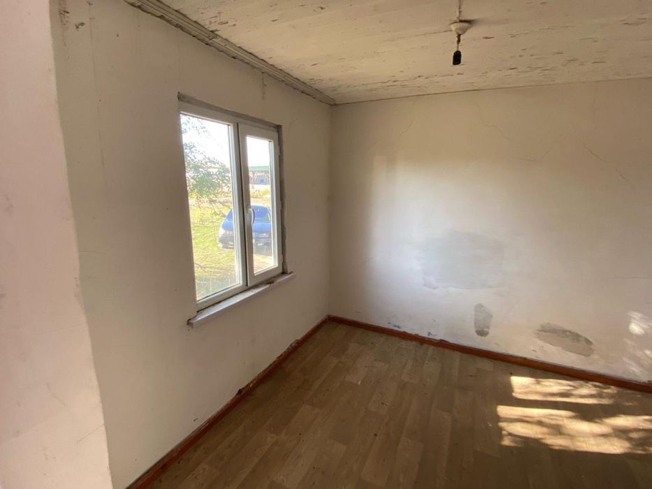 Продам  участок с времянкой 12 соток !