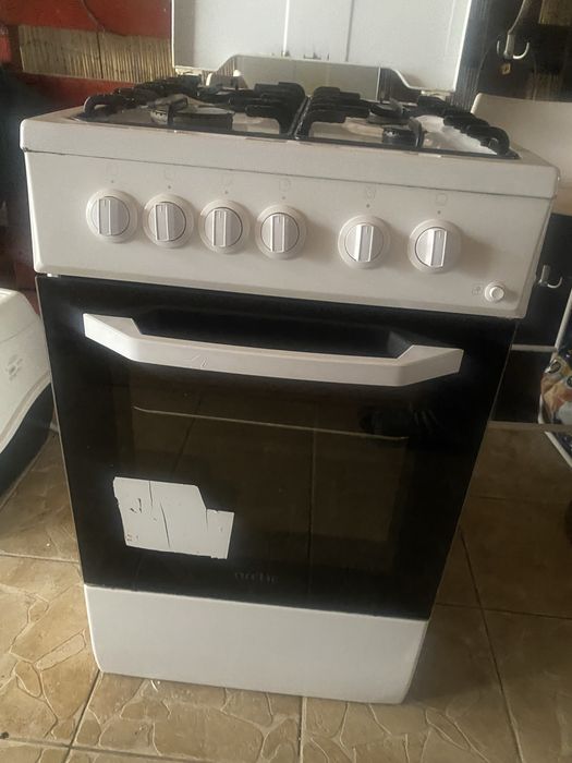 Vand aragaz cu 4 Ochiuri