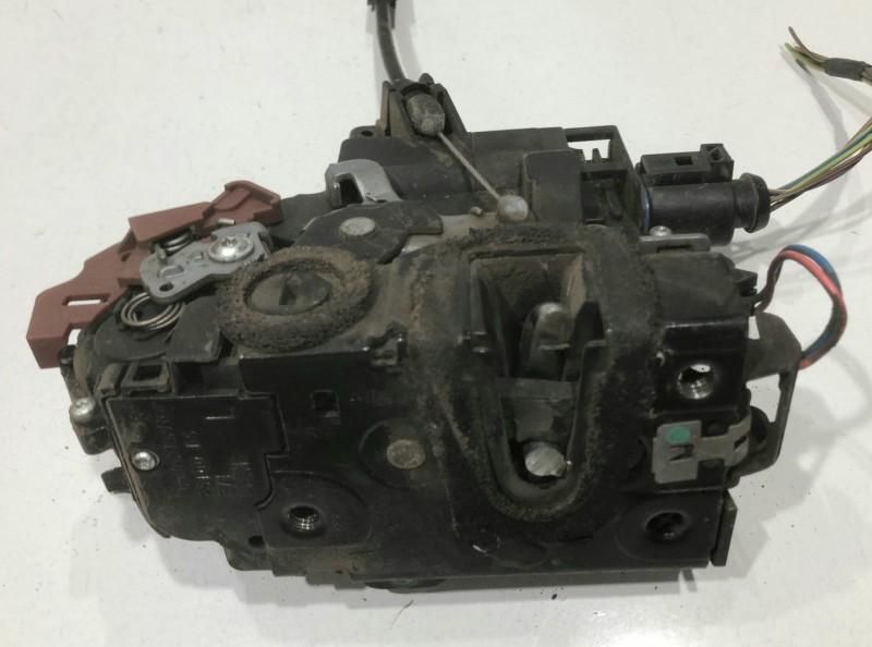 Broasca usa stanga spate Skoda Fabia 2 6y0839015a Hatchback