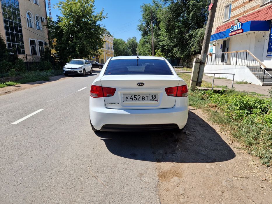 На запчасти  Kia cerato
