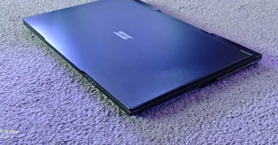 Super Laptop de Gaming Schenker key17pro (23) rtx4090 64gb ram