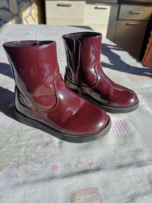 Детски ботуши на Zara